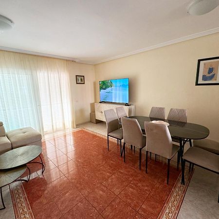 Hugo'S Holiday Apartment In Costa Del Silencio アロナ エクステリア 写真