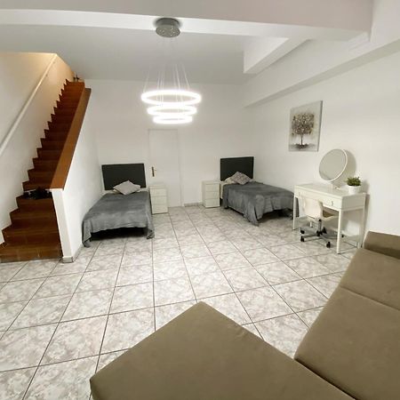 Hugo'S Holiday Apartment In Costa Del Silencio アロナ エクステリア 写真