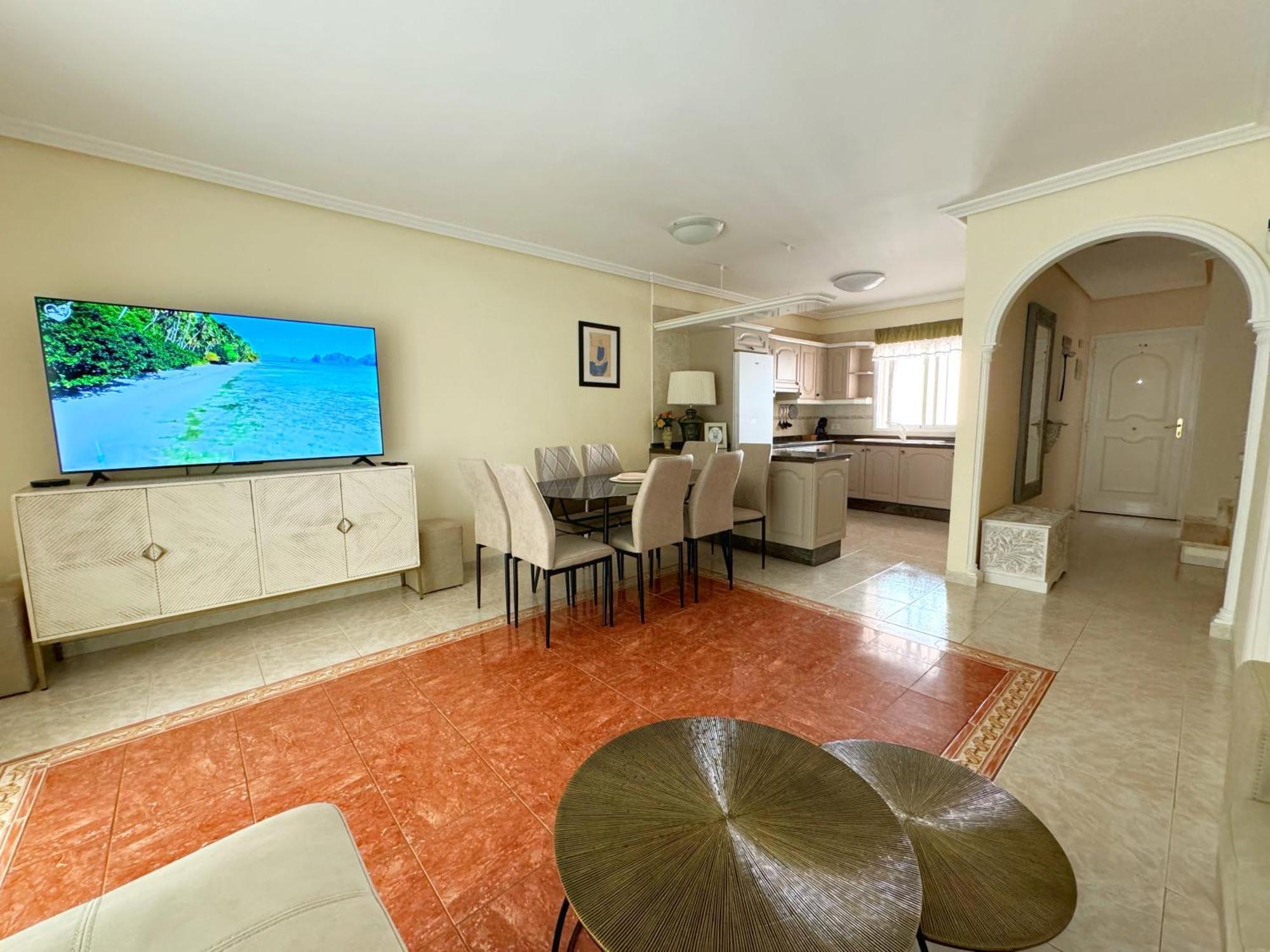Hugo'S Holiday Apartment In Costa Del Silencio アロナ エクステリア 写真